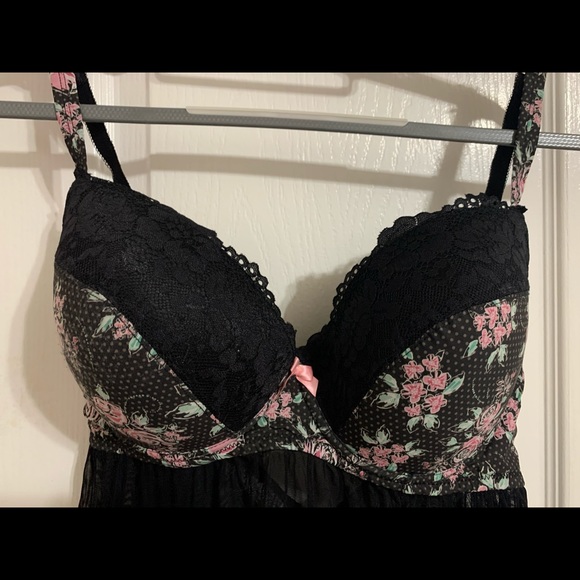 Adore Me Babydoll with matching panties - Picture 2 of 10